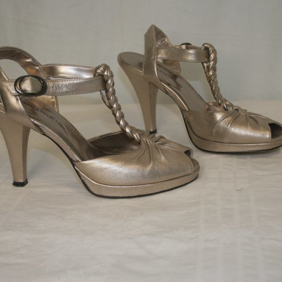 Metallic Tone T-Strap Shoes - Picture 2 of 10